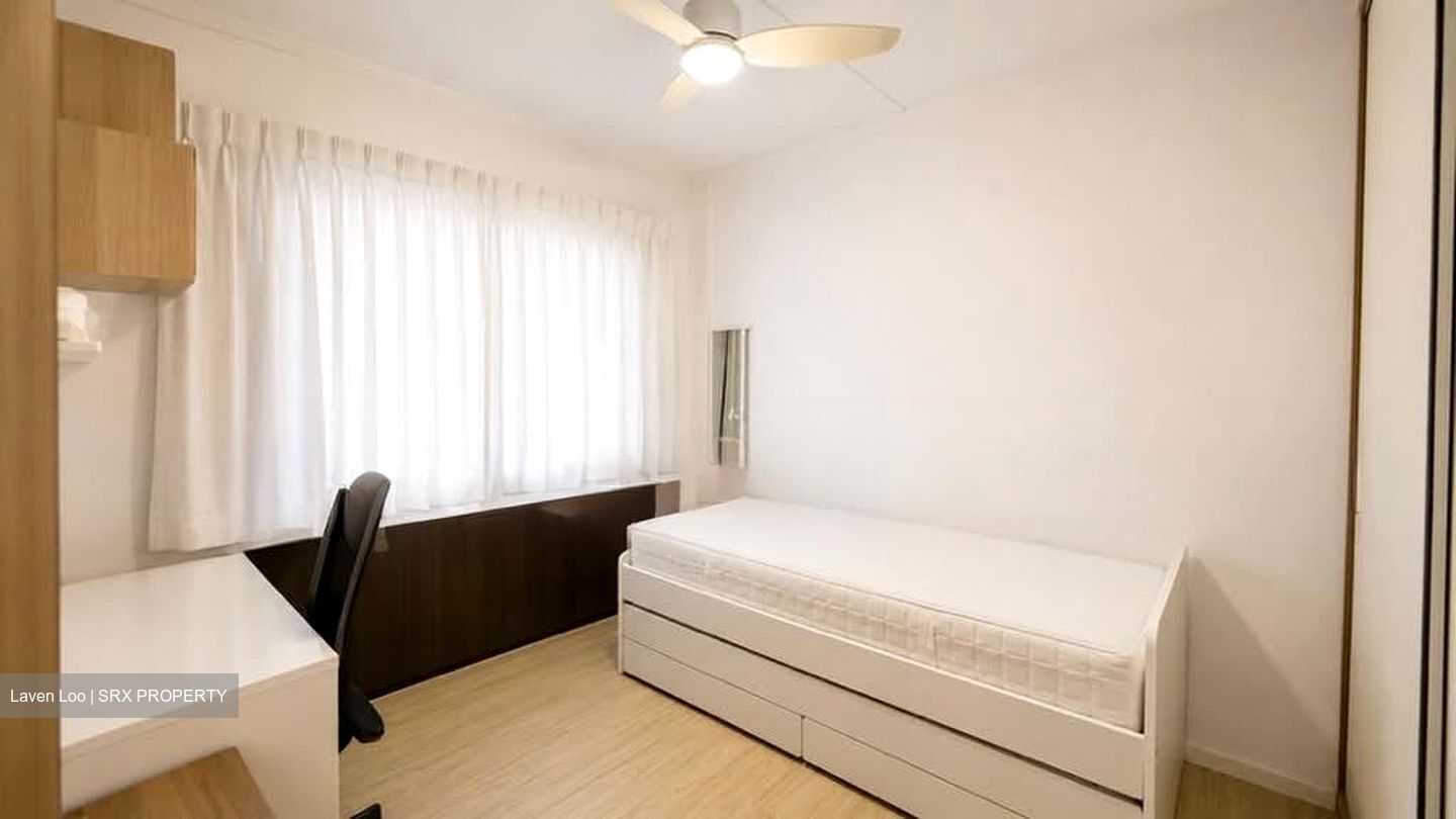 Blk 56 Strathmore Avenue (Queenstown), HDB 5 Rooms #581584981